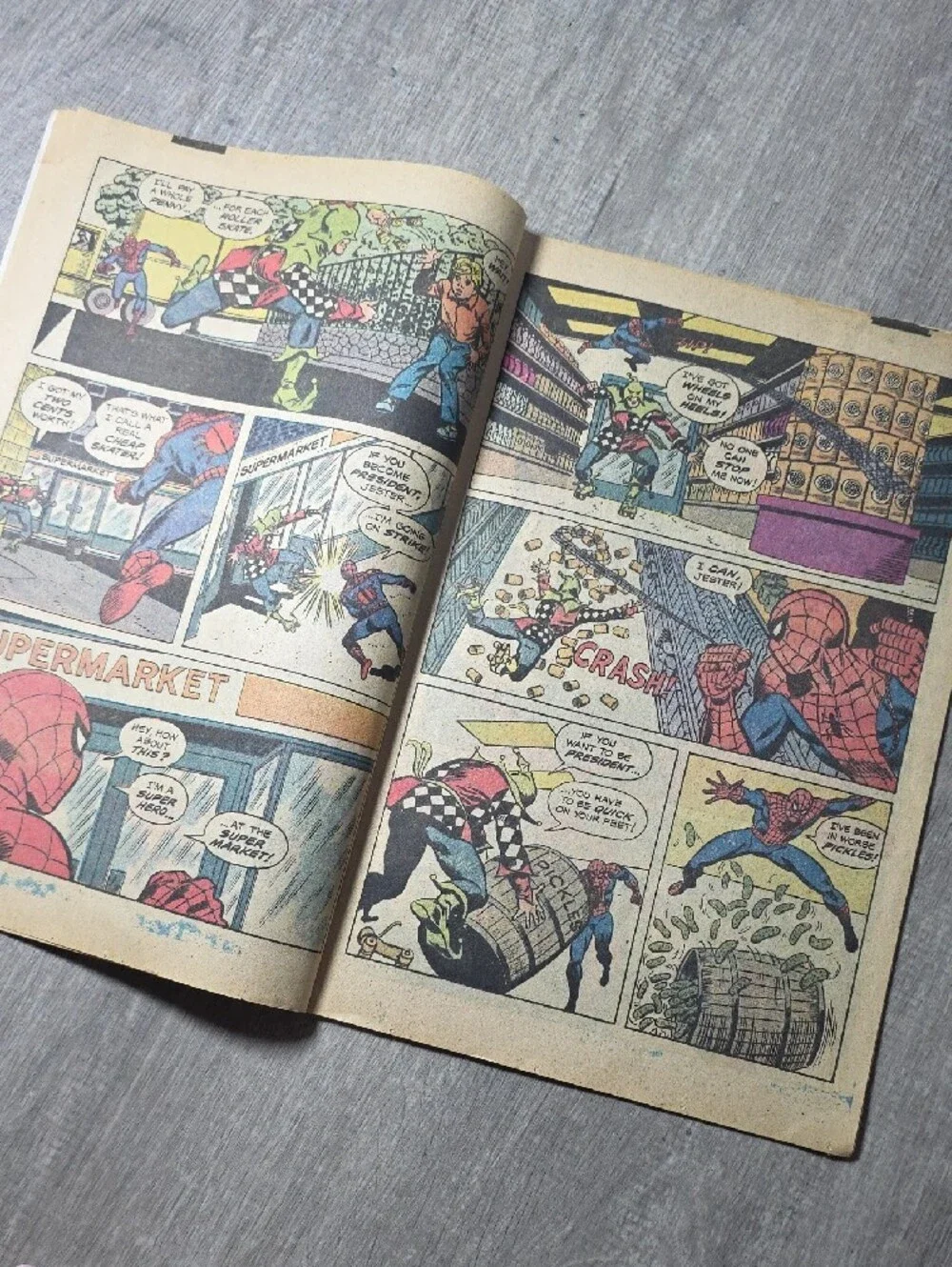 Marvel Spidey Super Stories Comic - Red & Blue